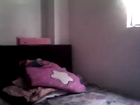 ariana crazzy online show from March 1, 2025, 4:22 pm