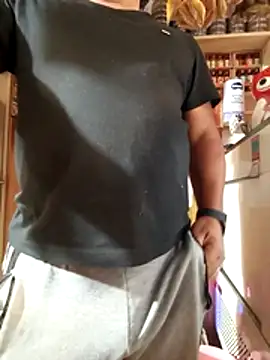 TheBriiaand30 online show from March 6, 2026, 2:12 pm