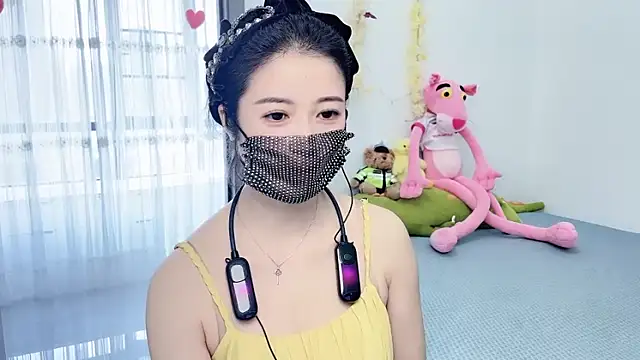 starsqimei online show from October 11, 2025, 6:58 am