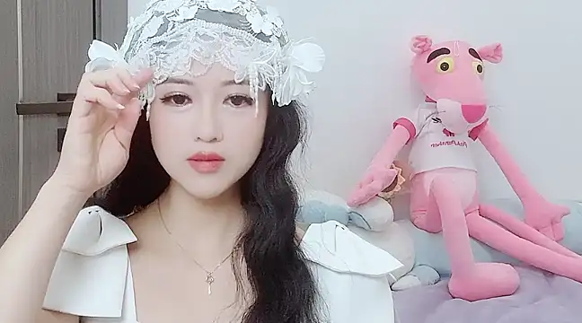 starsqimei online show from March 18, 2025, 2:51 am