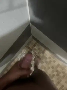 Snapshot of mylovetr1 chatting on December 8, 2024, 1:08 am mylovetr1 online show from December 8, 2024, 1:08 am