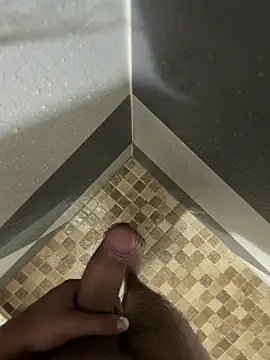 Snapshot of mylovetr1 chatting on January 12, 2025, 3:49 am mylovetr1 online show from January 12, 2025, 3:49 am