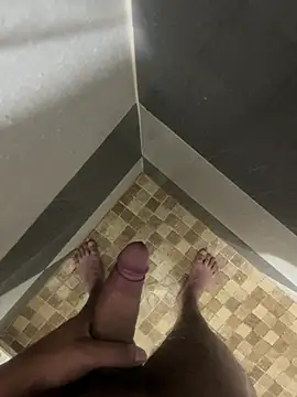 Snapshot of mylovetr1 chatting on February 27, 2025, 10:53 pm mylovetr1 online show from February 27, 2025, 10:53 pm