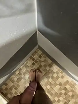 Snapshot of mylovetr1 chatting on January 18, 2025, 4:26 am mylovetr1 online show from January 18, 2025, 4:26 am