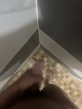 Snapshot of mylovetr1 chatting on January 9, 2025, 5:34 am mylovetr1 online show from January 9, 2025, 5:34 am