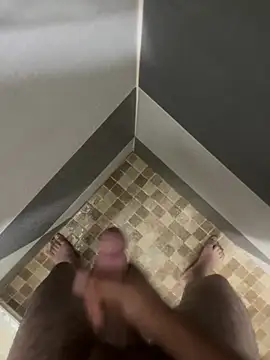 Snapshot of mylovetr1 chatting on December 22, 2024, 2:28 am mylovetr1 online show from December 22, 2024, 2:28 am