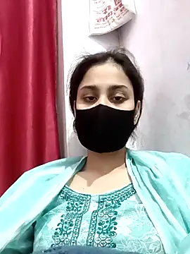 Snapshot of magicmoment00786 chatting on December 5, 2025, 12:37 pm magicmoment00786 online show from December 5, 2025, 12:37 pm