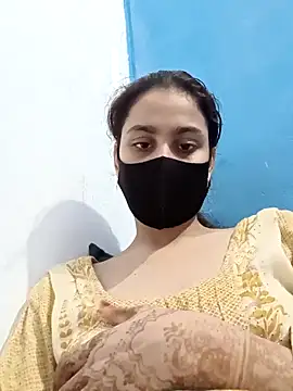 Snapshot of magicmoment00786 chatting on September 10, 2025, 4:17 pm magicmoment00786 online show from September 10, 2025, 4:17 pm