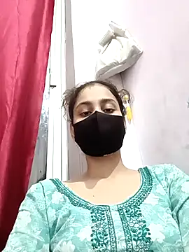 Snapshot of magicmoment00786 chatting on September 29, 2025, 1:28 pm magicmoment00786 online show from September 29, 2025, 1:28 pm