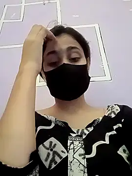 Snapshot of magicmoment00786 chatting on October 25, 2025, 5:24 pm magicmoment00786 online show from October 25, 2025, 5:24 pm