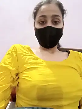 Snapshot of magicmoment00786 chatting on February 24, 2025, 3:42 pm magicmoment00786 online show from February 24, 2025, 3:42 pm