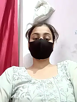 Snapshot of magicmoment00786 chatting on September 27, 2025, 4:13 pm magicmoment00786 online show from September 27, 2025, 4:13 pm