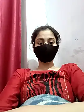 Snapshot of magicmoment00786 chatting on November 21, 2025, 2:05 pm magicmoment00786 online show from November 21, 2025, 2:05 pm