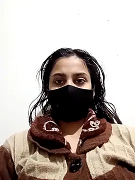 Snapshot of magicmoment00786 chatting on February 7, 2025, 1:32 pm magicmoment00786 online show from February 7, 2025, 1:32 pm