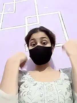 Snapshot of magicmoment00786 chatting on September 26, 2025, 2:24 pm magicmoment00786 online show from September 26, 2025, 2:24 pm