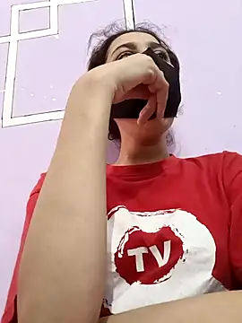 Snapshot of magicmoment00786 chatting on September 28, 2025, 7:15 am magicmoment00786 online show from September 28, 2025, 7:15 am