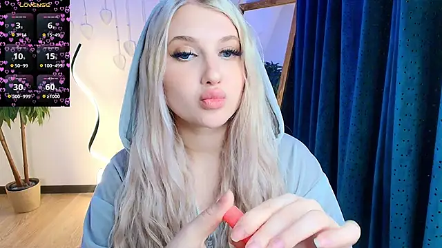 Evacadooo online show from February 6, 2026, 2:40 am