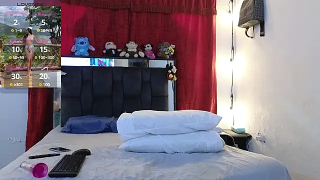 chloe vasquez710 online show from February 26, 2025, 8:25 pm