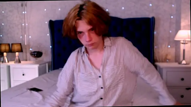 iwillfall online show from September 13, 2025, 10:10 pm