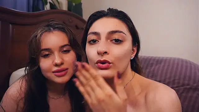 TateDevon online show from March 13, 2025, 7:20 am