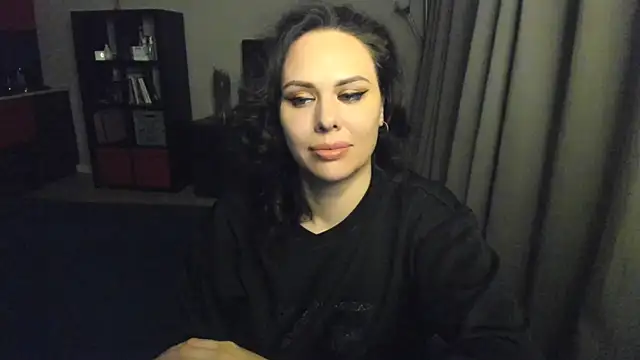 MollyCheiz online show from March 22, 2025, 7:09 pm