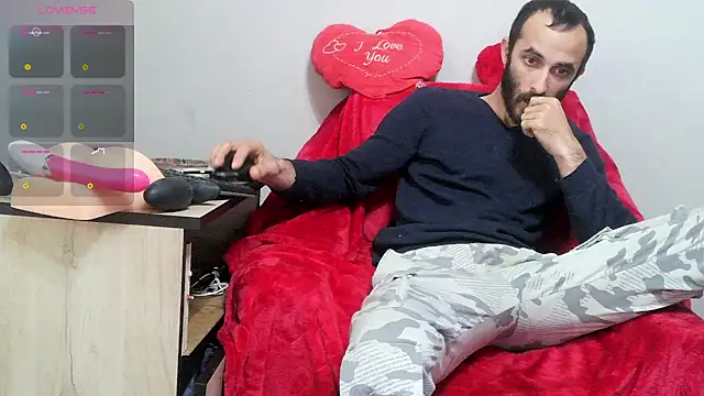 kisandgioni online show from February 21, 2025, 1:55 pm