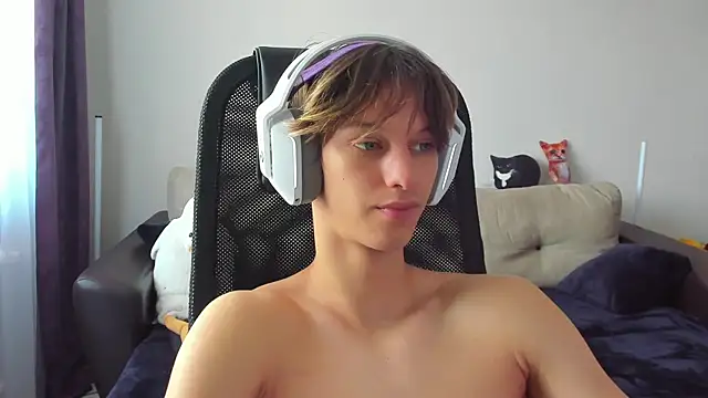 Ostin meow online show from September 16, 2025, 7:09 am