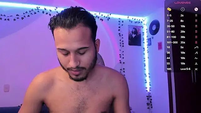 Raf brunette online show from March 8, 2025, 10:22 am