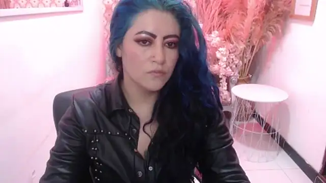 scarleth blue online show from February 4, 2026, 3:12 am