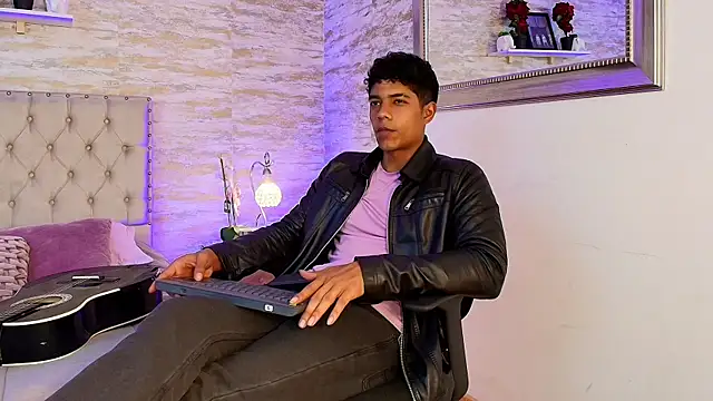 wagz online show from April 3, 2026, 8:26 pm