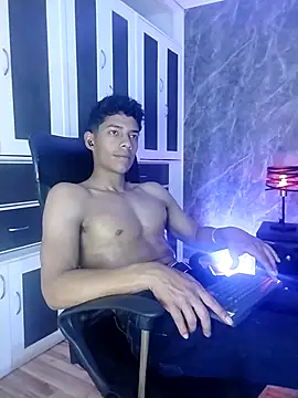 wagz online show from July 14, 2026, 8:04 pm