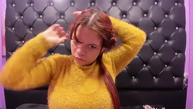 MelanyCarter18 online show from September 29, 2025, 2:01 pm