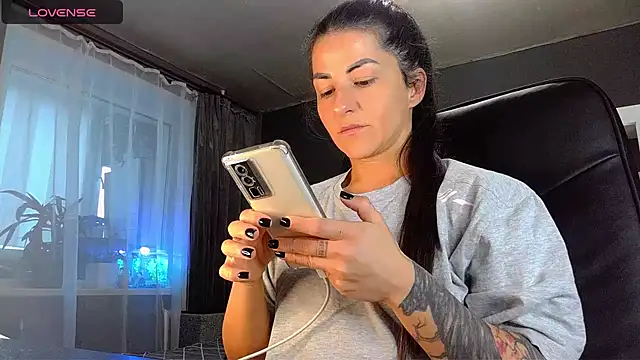 Aria Dl online show from January 28, 2025, 12:43 pm