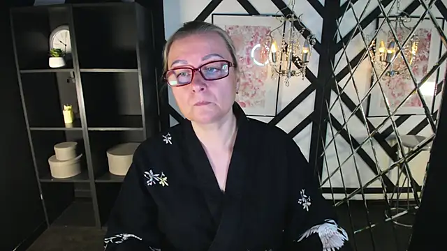 Snapshot of AlexandraKind chatting on October 1, 2025, 1:48 pm AlexandraKind online show from October 1, 2025, 1:48 pm