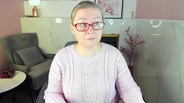 Snapshot of AlexandraKind chatting on November 29, 2025, 3:23 pm AlexandraKind online show from November 29, 2025, 3:23 pm