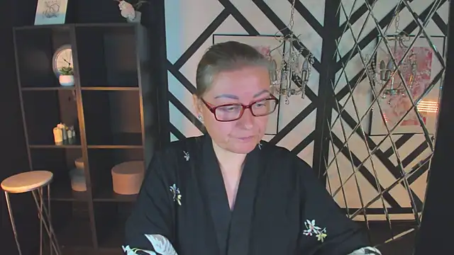 Snapshot of AlexandraKind chatting on September 16, 2025, 2:18 pm AlexandraKind online show from September 16, 2025, 2:18 pm