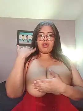 Snapshot of Katrina_The_Kitty chatting on March 18, 2025, 5:56 am Katrina The Kitty online show from March 18, 2025, 5:56 am