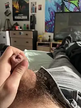 stev3w online show from February 12, 2025, 10:24 am