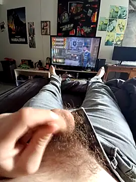 stev3w online show from October 18, 2025, 9:33 am