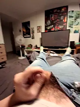 stev3w online show from October 29, 2025, 6:23 am