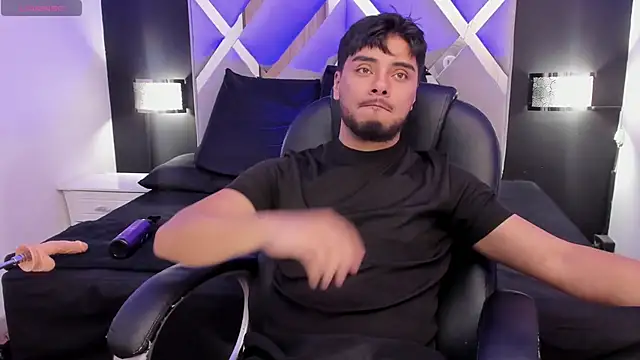 Tommidubois online show from February 23, 2025, 3:24 am