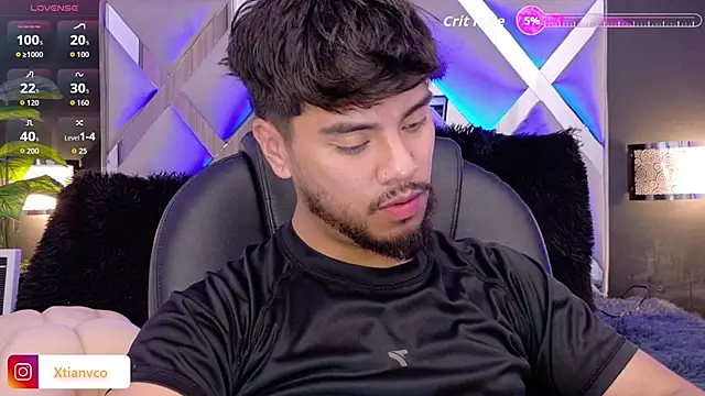 Tommidubois online show from September 18, 2025, 4:04 am