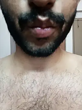 Vignesh3246 online show from October 6, 2025, 6:30 pm