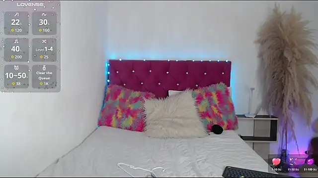 Snapshot of alinakiss chatting on October 21, 2025, 7:19 am alinakiss online show from October 21, 2025, 7:19 am