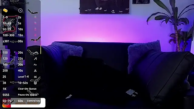 Snapshot of Alisson_Wynter chatting on February 18, 2026, 3:59 am Alisson Wynter online show from February 18, 2026, 3:59 am