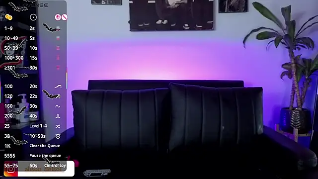 Snapshot of Alisson_Wynter chatting on February 20, 2026, 3:14 am Alisson Wynter online show from February 20, 2026, 3:14 am