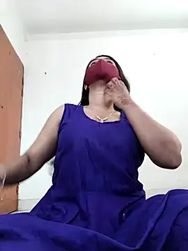 Magical Girl- online show from March 24, 2026, 4:45 am