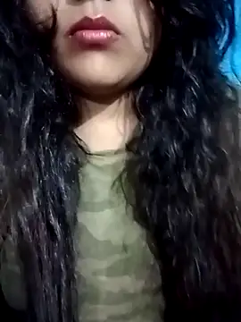 Love-Veronica online show from March 23, 2026, 10:26 am