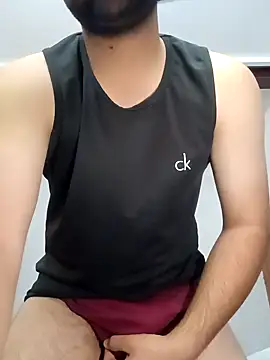 smartboy010101 online show from March 10, 2025, 7:33 am