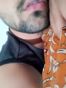 smartboy010101 online show from October 19, 2025, 5:54 am